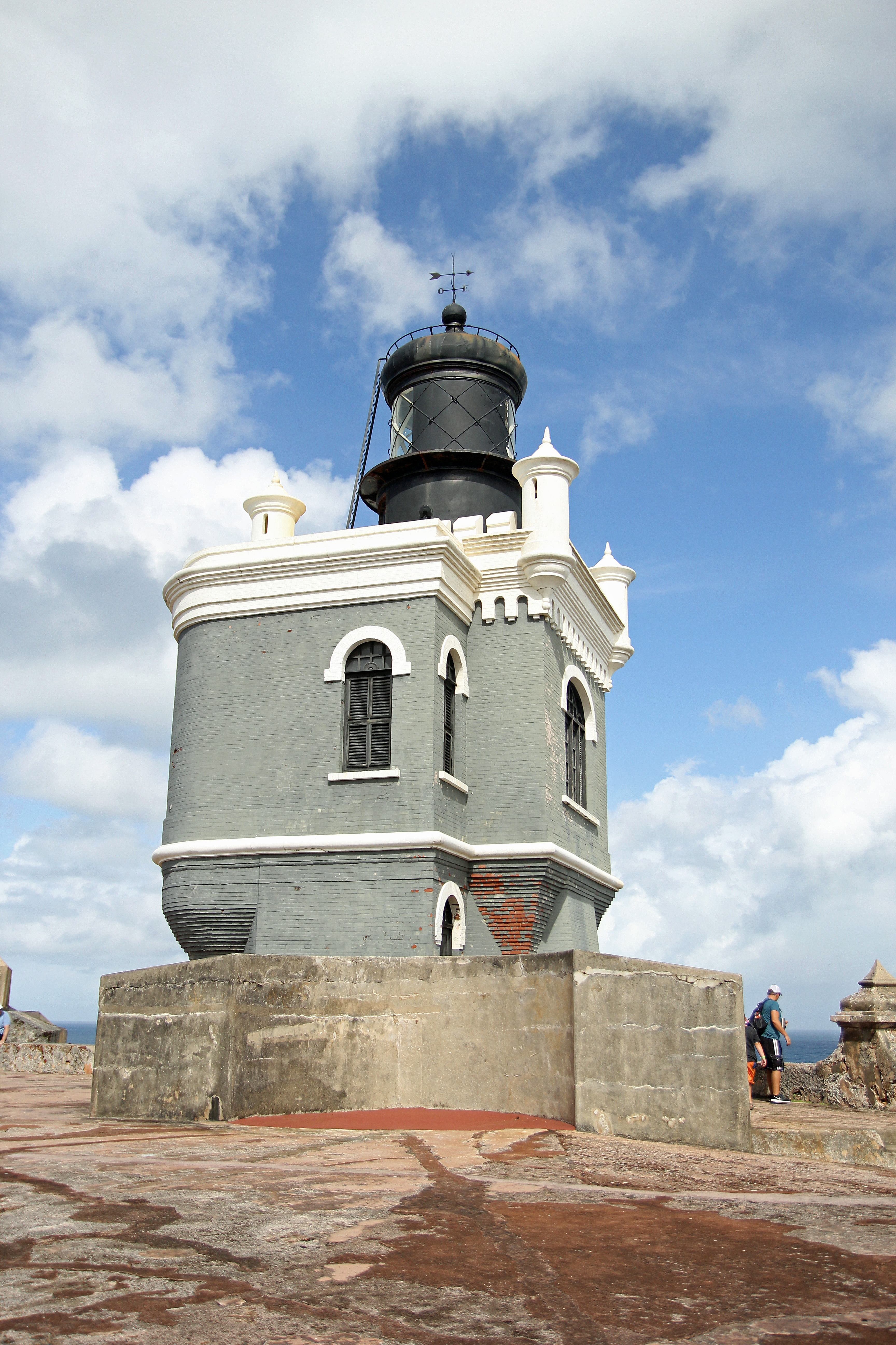 El Morro Lighthouse Cruise Visit